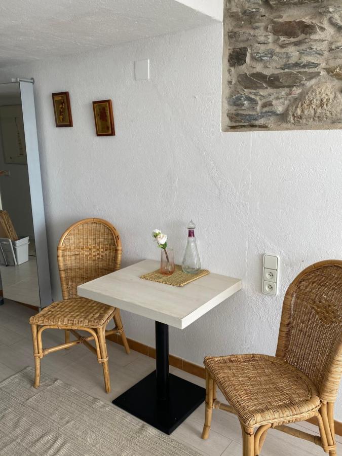 Studio Cala Bona Кадакес Экстерьер фото